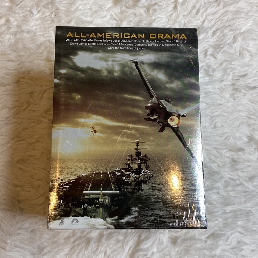 JAG The Complete Series 55 Disc DVD Set - Picture 4 of 7
